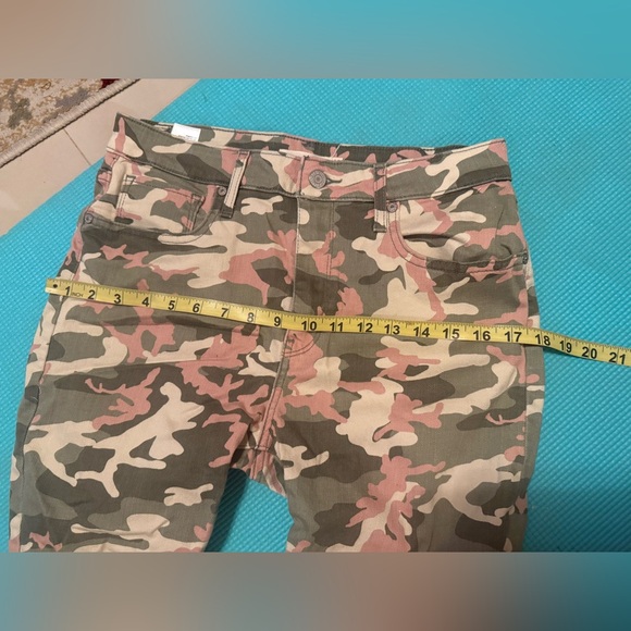 Levi’s 721 High-rise camo skinny jeans 720 high rise skinny pants jeans - Picture 15 of 16